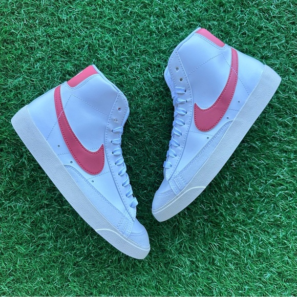 Nike Blazer Mid ‘77 NN White / Adobe Red Stardust - Sail - Picture 3 of 9